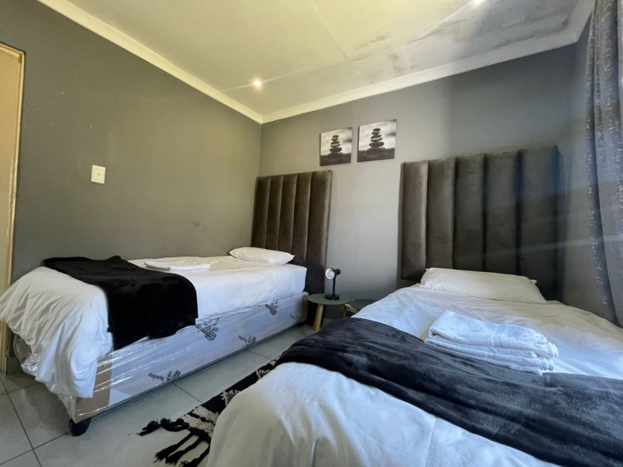 3 Bedroom Property for Sale in Nahoon Valley Park Eastern Cape